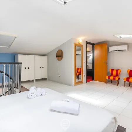 Apartment Charm In Via Abba